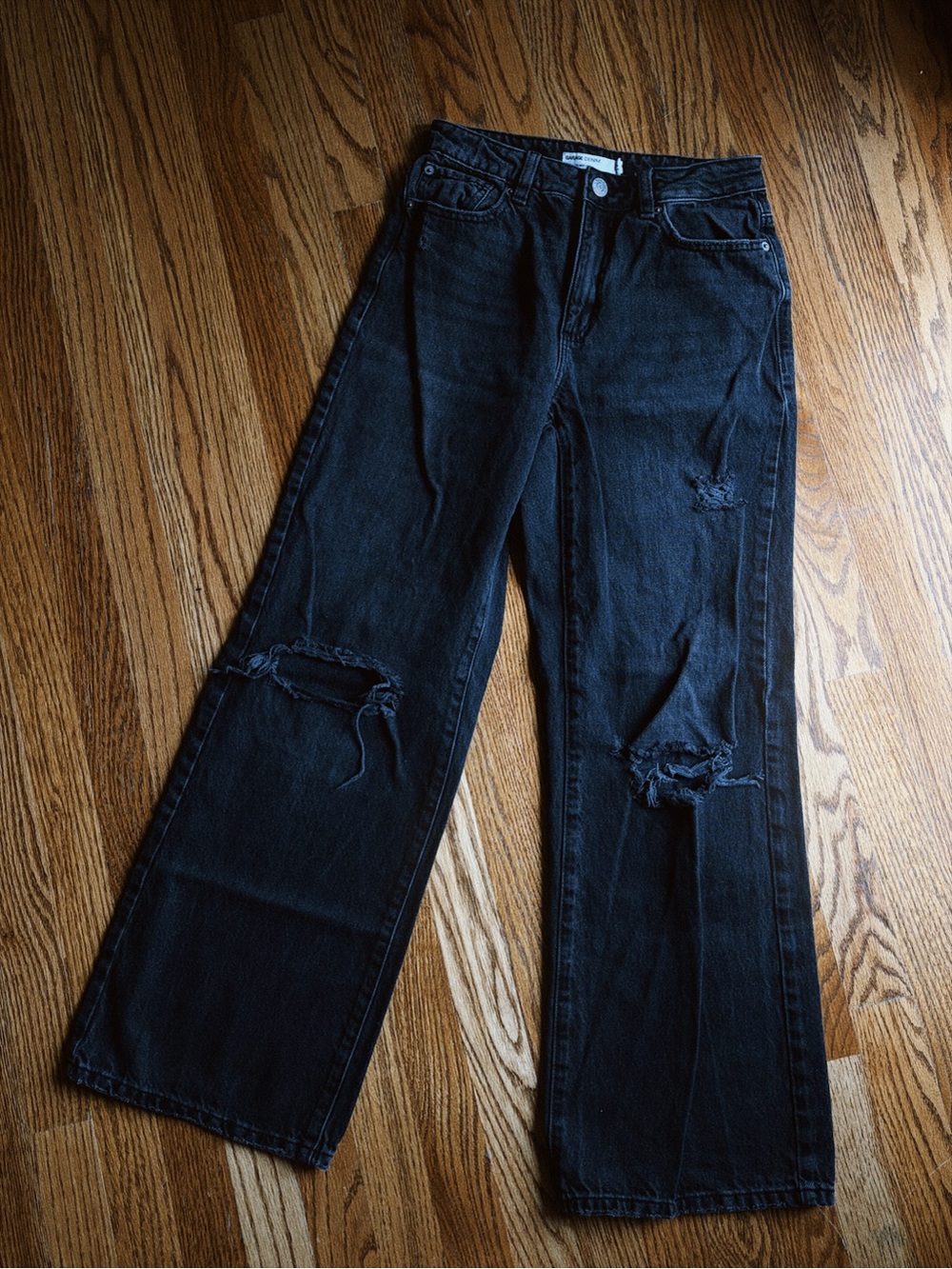 Garage Wide Leg Black Distressed Jeans | Size 3/26
